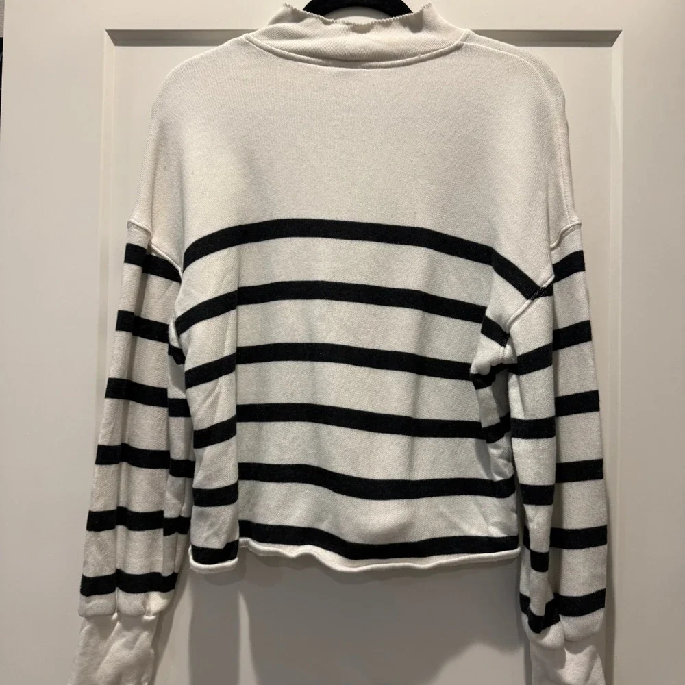 Classic Coastal J.Crew Striped Sweater M Black White Mock Neck Cotton Pullover